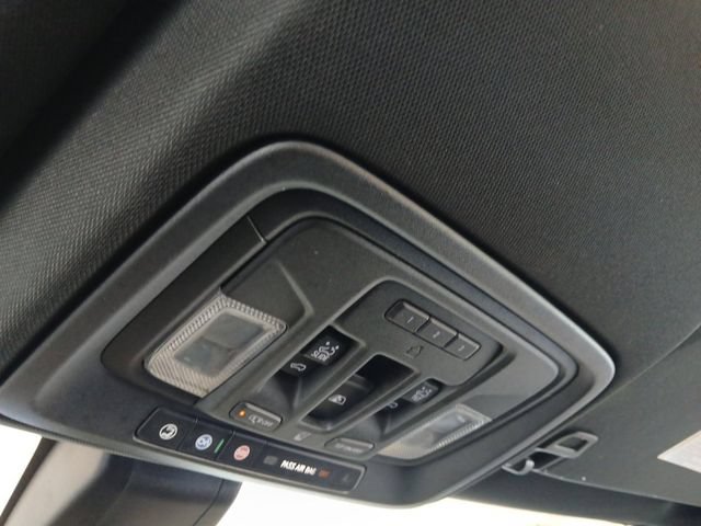 Used 2020 GMC Sierra 1500 AT4 w/ AT4 Premium Package AWD/4WD image 13