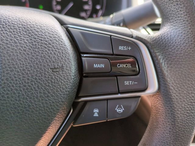 Used 2018 Honda Accord LX image 25