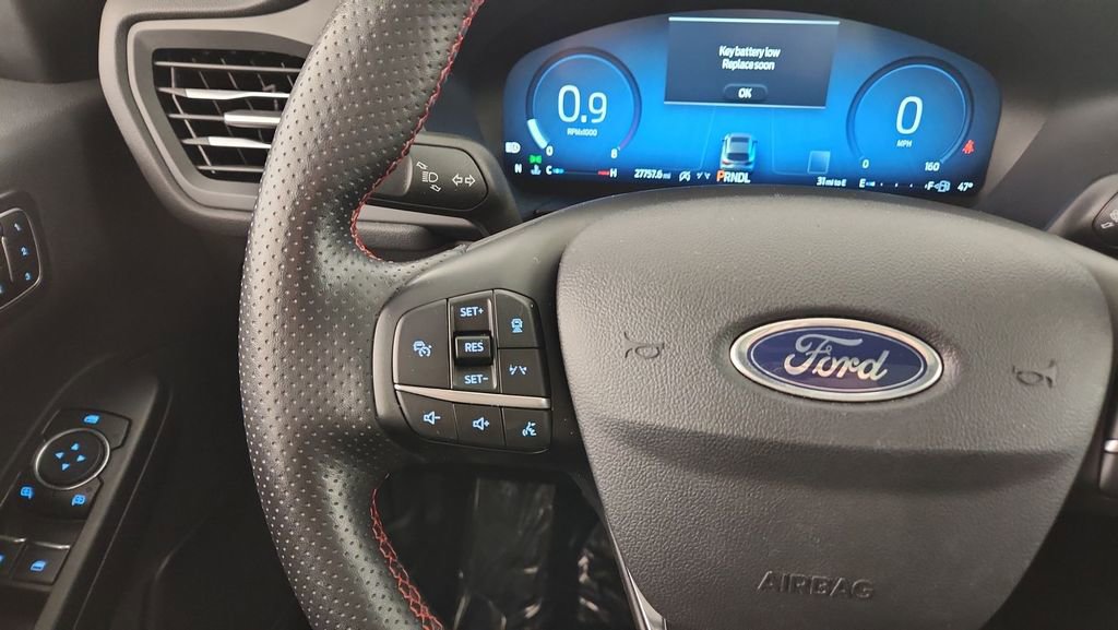 Certified 2023 Ford Escape ST-Line Select w/ Tech Pack #2 image 22