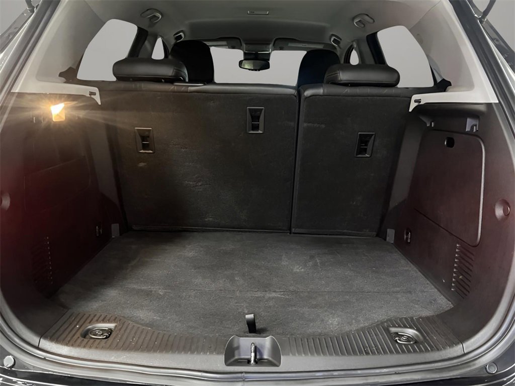 Used 2017 Chevrolet Trax LT w/ LT Convenience Package image 39