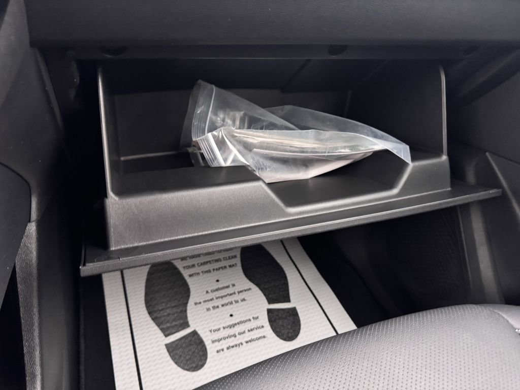 Used 2025 Chevrolet Traverse LT AWD/4WD image 25