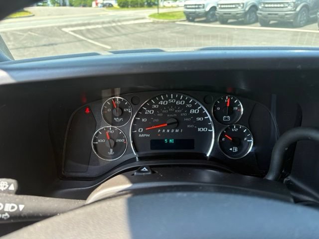 Used 2025 GMC Savana 2500 w/ Driver Convenience Package RWD image 16