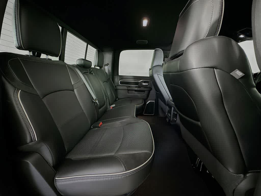 Used 2024 RAM 2500 Laramie w/ Night Edition AWD/4WD image 31
