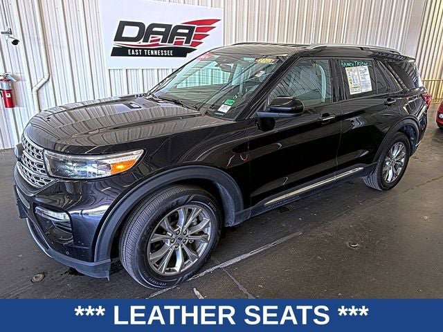 Certified 2024 Ford Explorer Limited AWD/4WD image 3