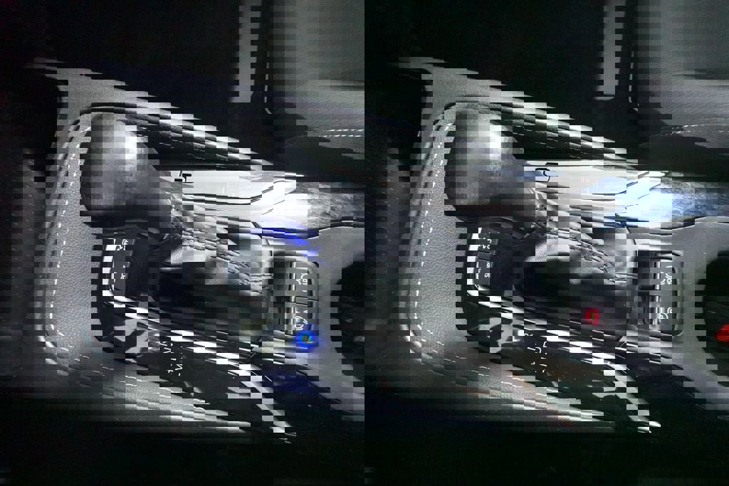 Used 2022 Toyota Corolla SE image 15