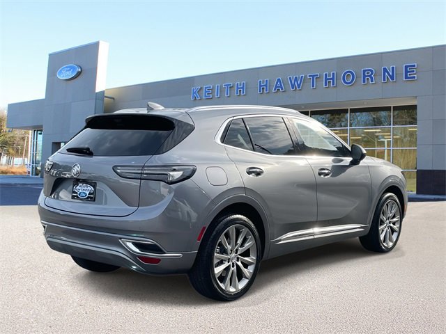 Used 2022 Buick Envision Avenir w/ Technology Package II image 4