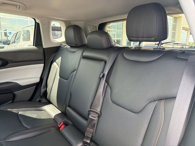 Used 2022 Jeep Compass Limited AWD/4WD image 16