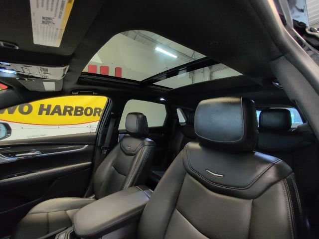 Certified 2023 Cadillac XT5 Sportv w/ Technology Package image 34