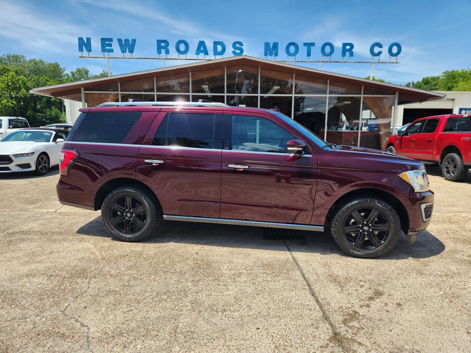 Certified 2021 Ford Expedition Limited image 6