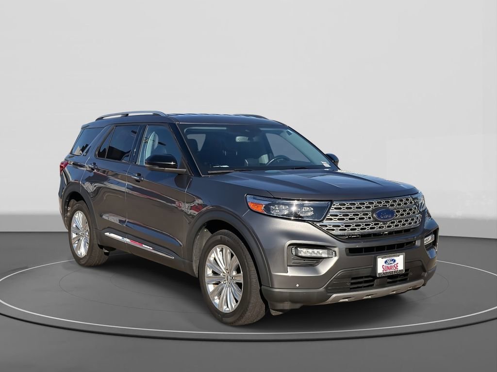 Certified 2022 Ford Explorer Limited w/ Limited Technology Package image 5