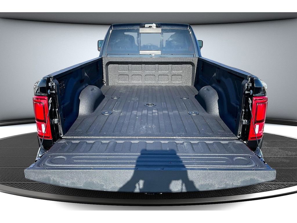 Used 2025 RAM 3500 Longhorn image 36