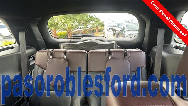 Certified 2022 Ford Explorer Platinum w/ Equipment Group 601A image 11