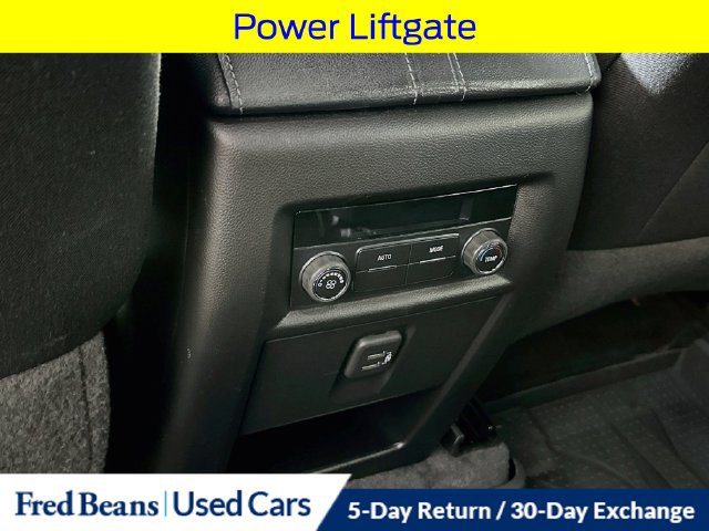Used 2023 Chevrolet Traverse LT AWD/4WD image 30