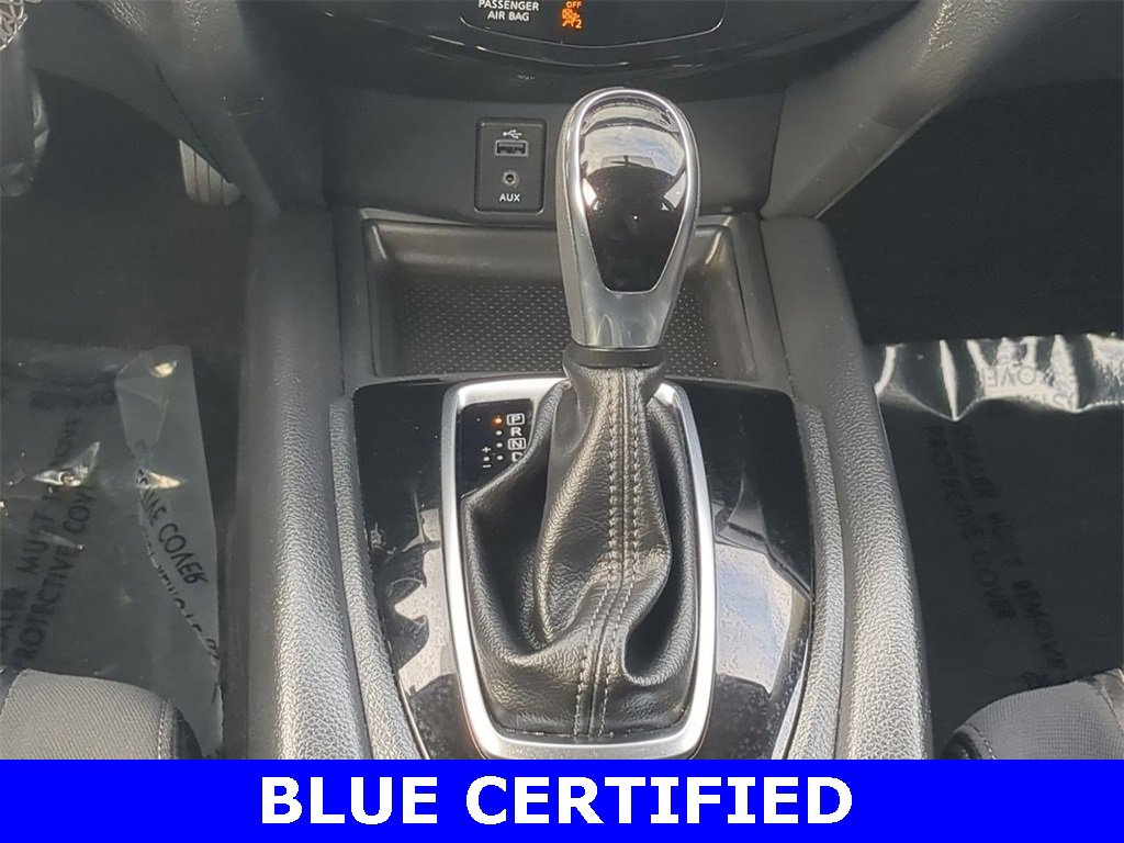 Used 2017 Nissan Rogue S image 16