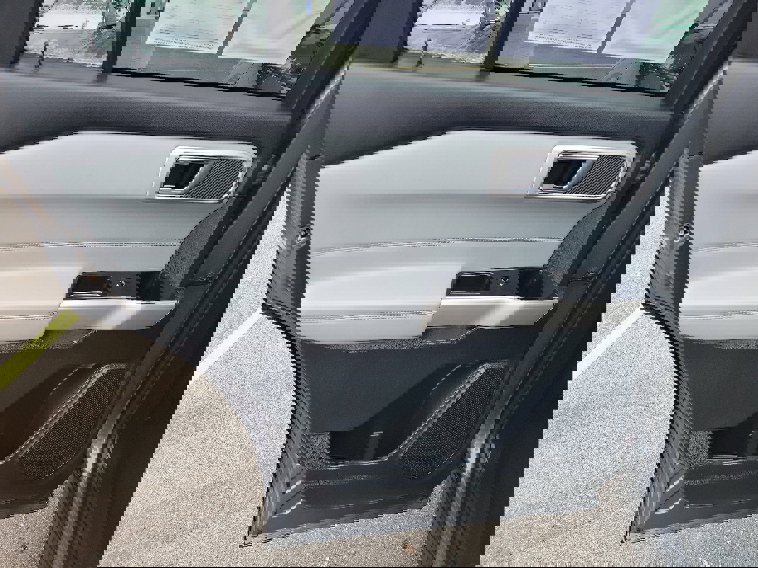 Certified 2023 Ford Explorer XLT w/ Equipment Group 202A image 11