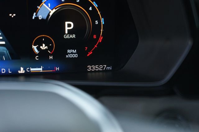 Used 2024 Chevrolet Colorado ZR2 w/ Safety Package AWD/4WD image 25