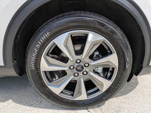 Certified 2023 Ford Escape Platinum image 10