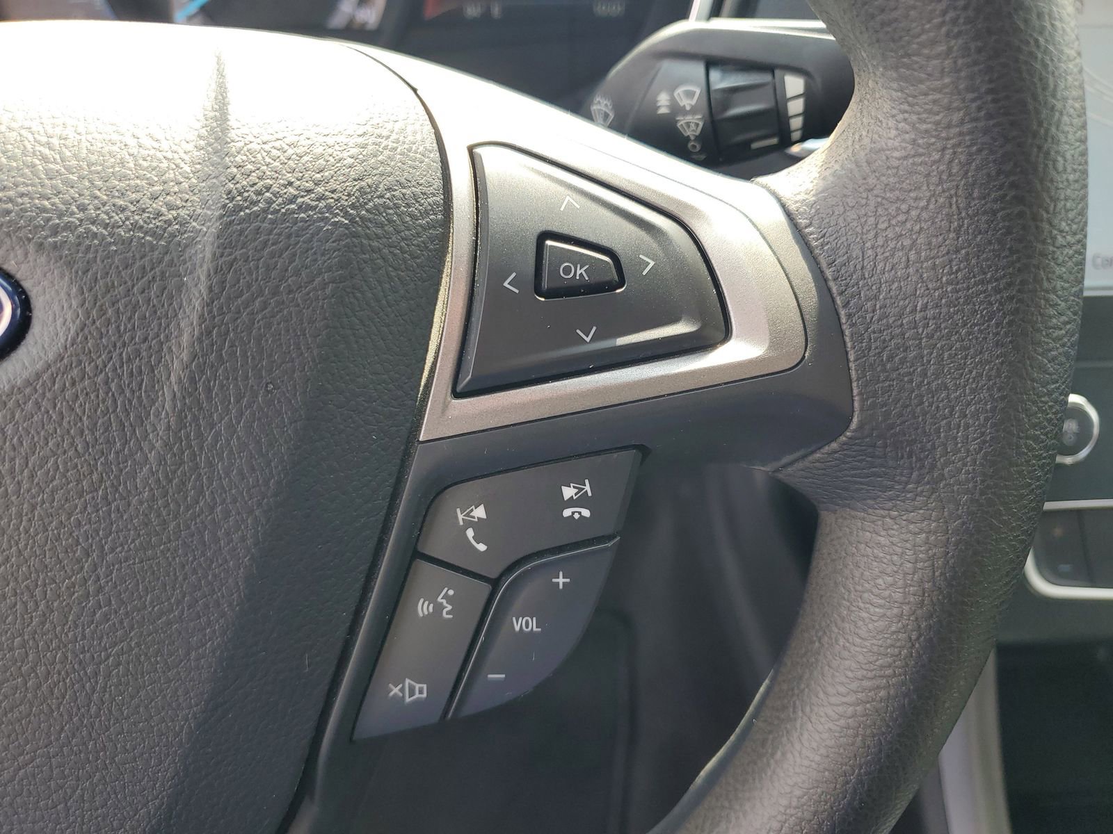 Certified 2020 Ford Fusion SE FWD image 20