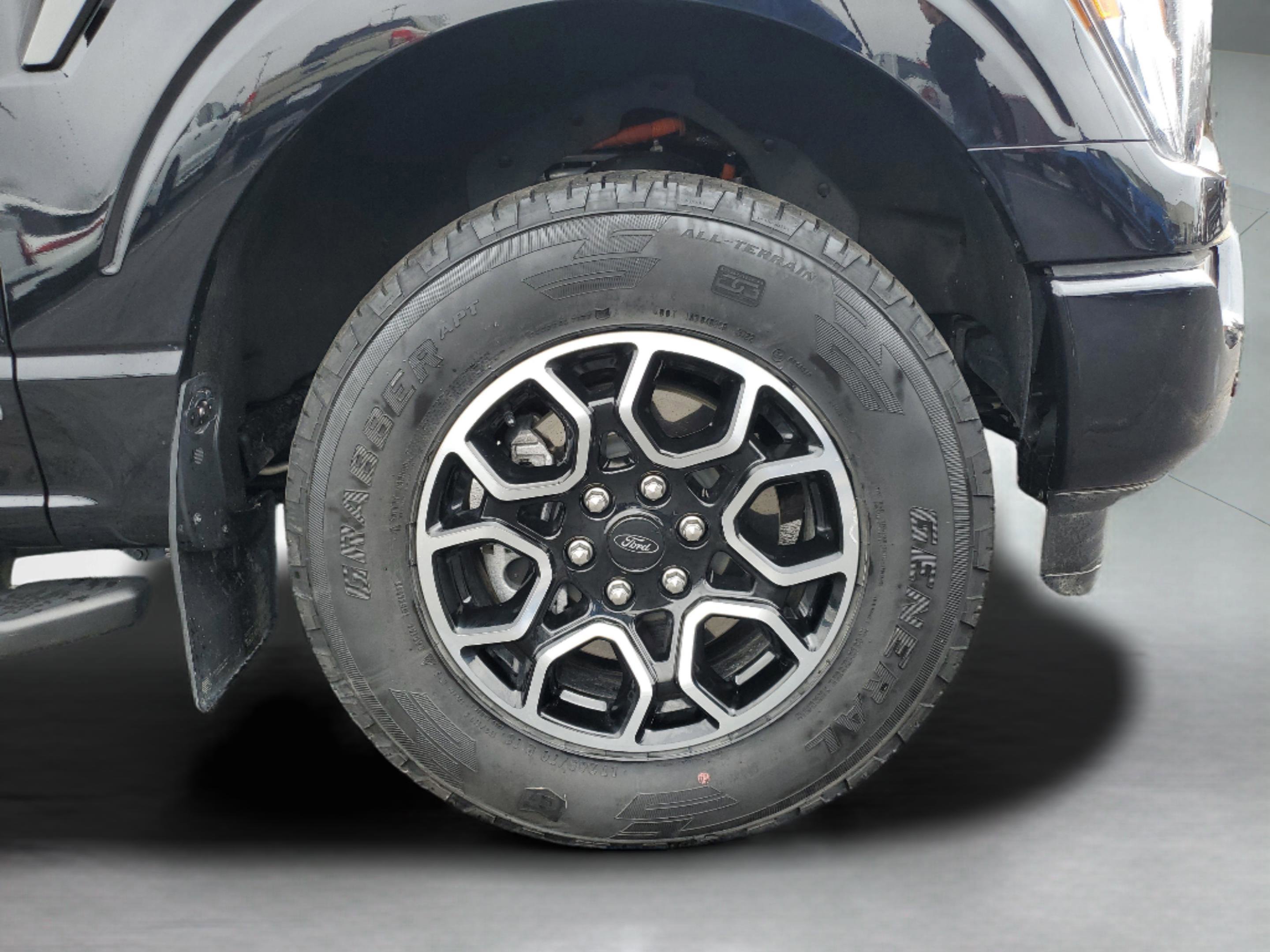 Certified 2023 Ford F150 XLT w/ Equipment Group 302A High image 5