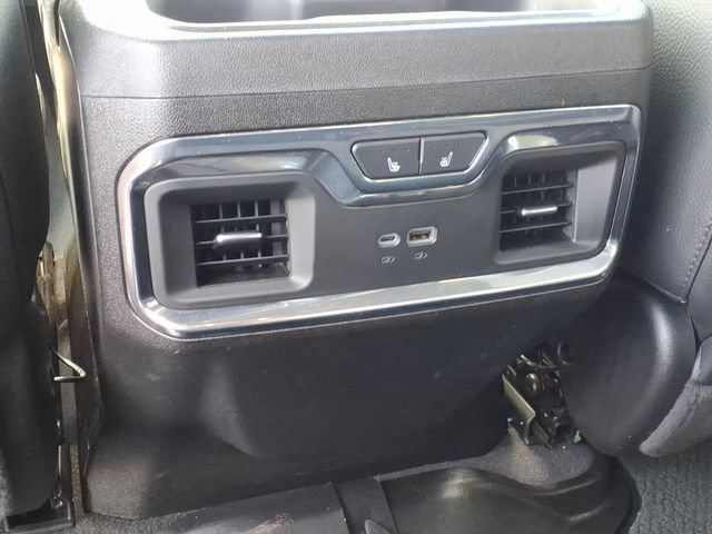 Used 2024 GMC Sierra 2500 Denali w/ Denali Reserve Package AWD/4WD image 11