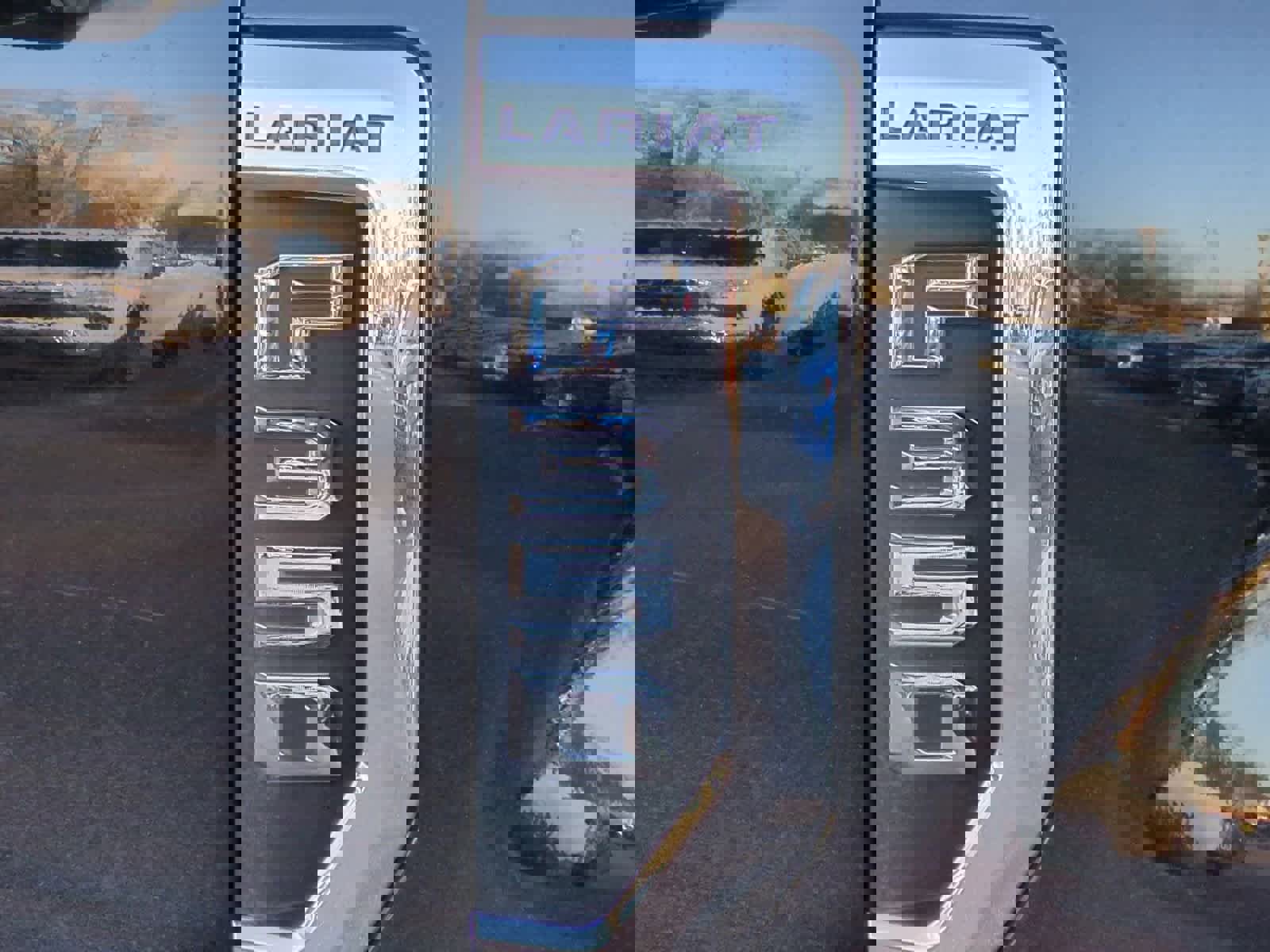 Certified 2022 Ford F350 Lariat w/ Tremor Off-Road Package image 13