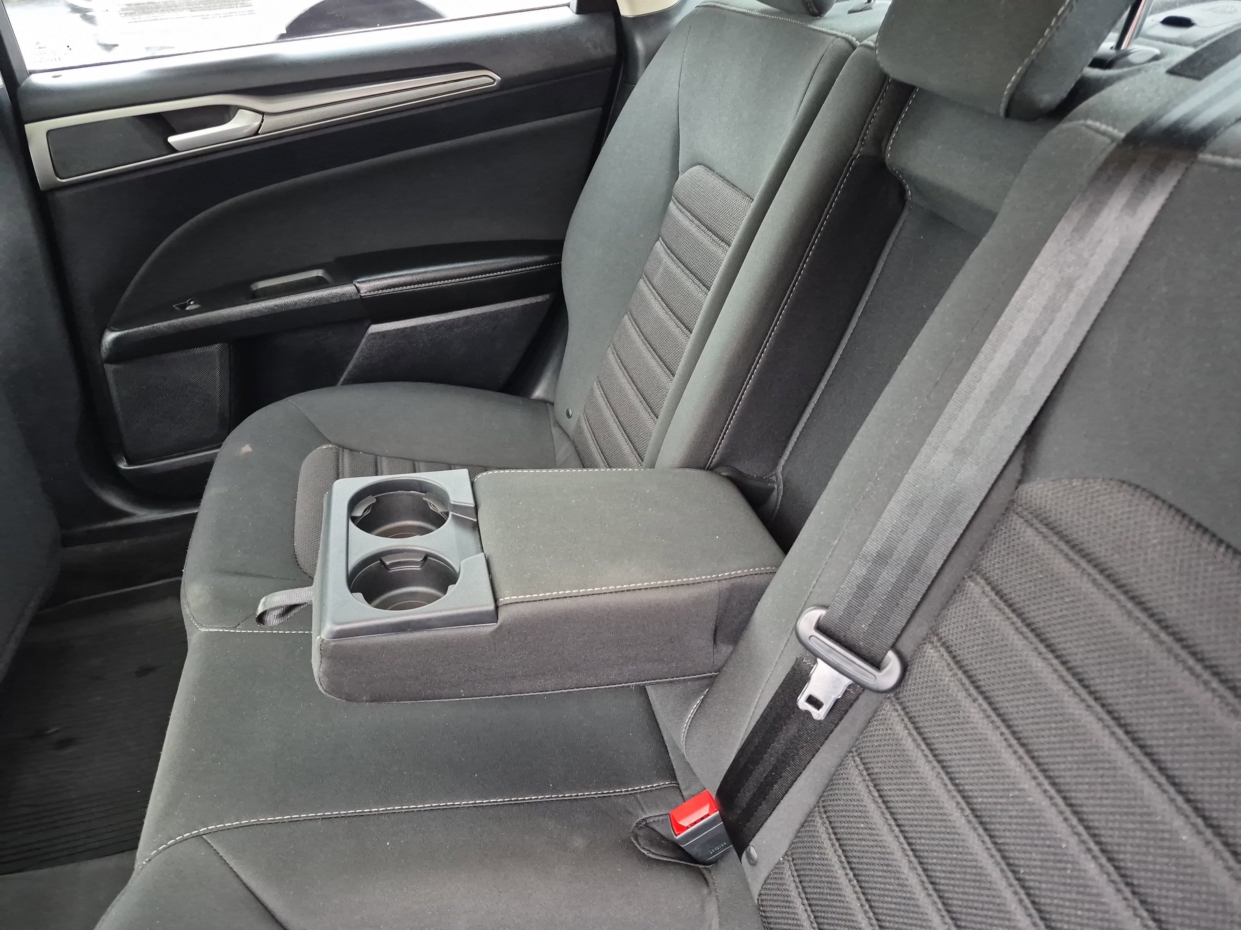 Certified 2020 Ford Fusion SE image 16