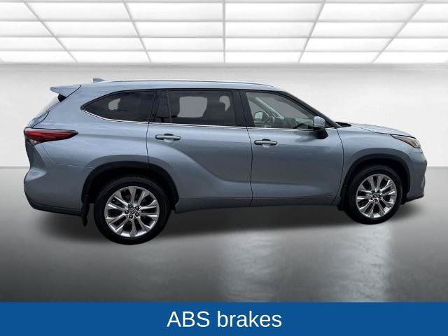Used 2023 Toyota Highlander Limited AWD/4WD image 14