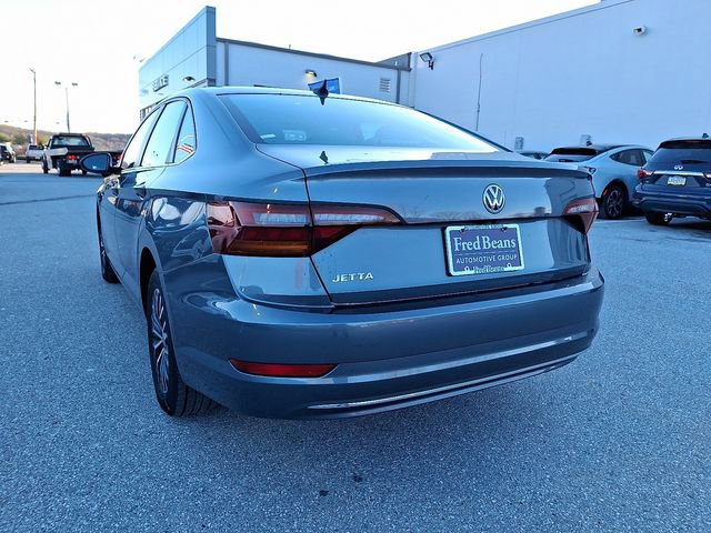 Used 2019 Volkswagen Jetta SEL w/ Cold Weather Package image 9