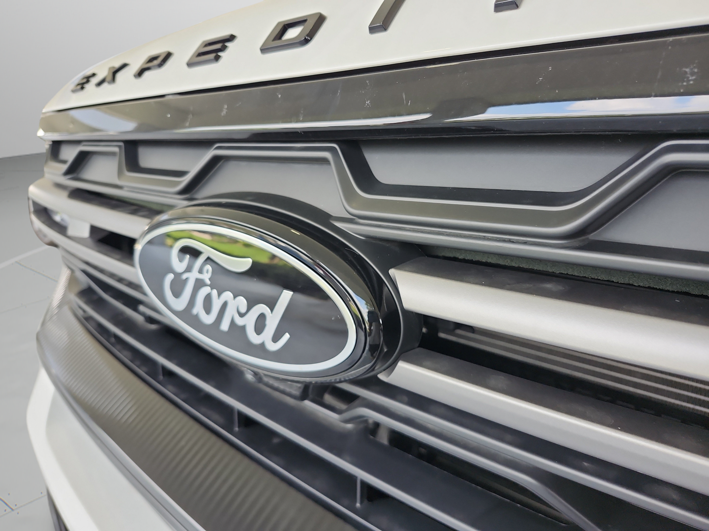 Certified 2025 Ford Expedition Tremor AWD/4WD image 21