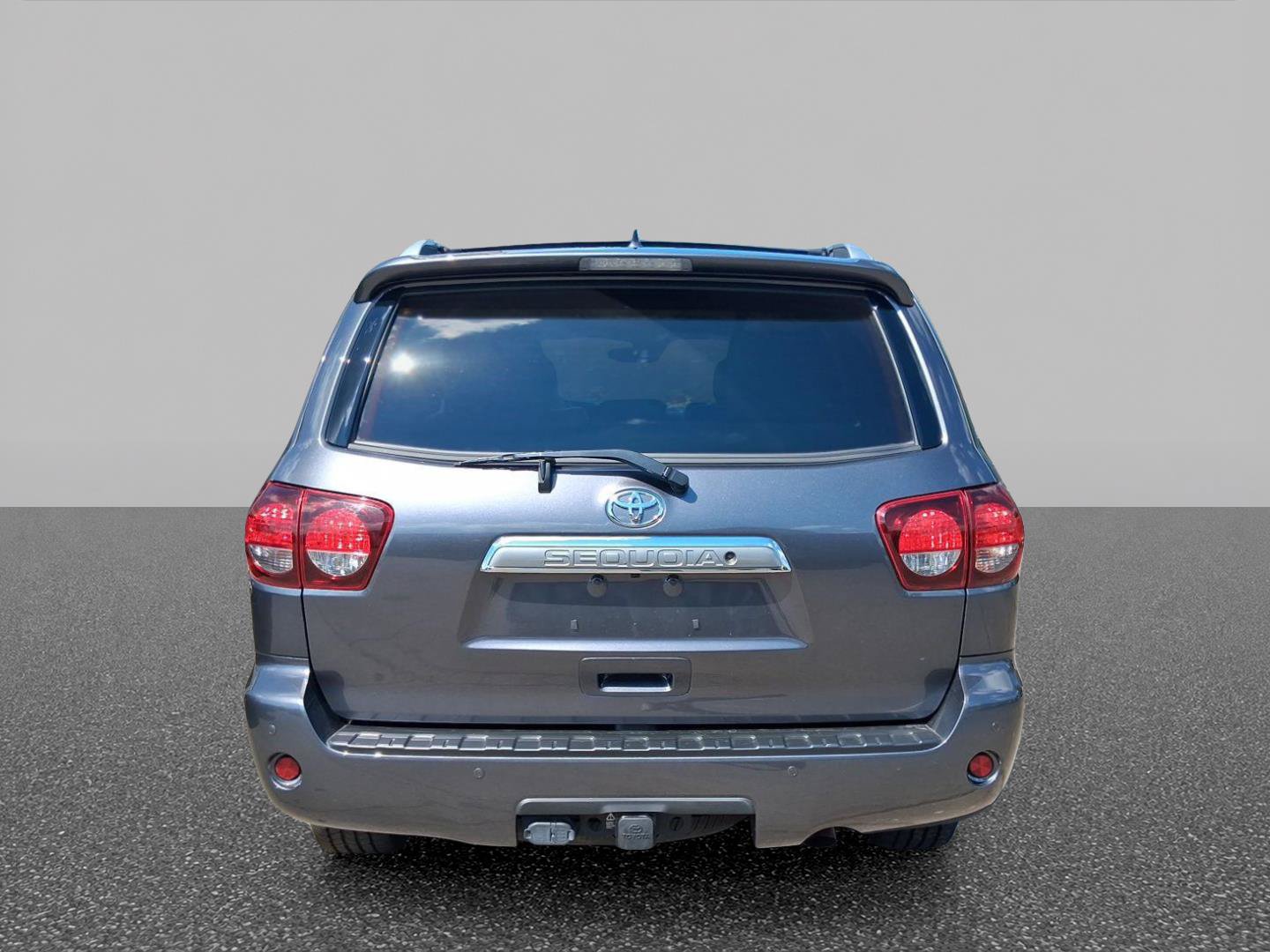 Used 2019 Toyota Sequoia Limited w/ Safety & Convenience Package AWD/4WD image 5