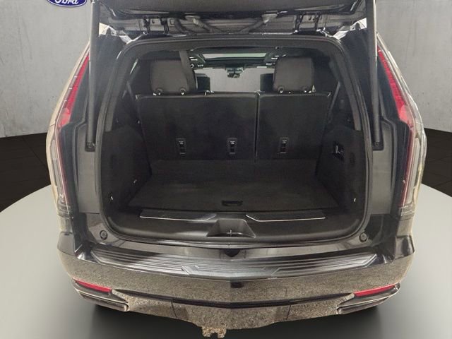 Used 2023 Cadillac Escalade Sport Platinum AWD/4WD image 23