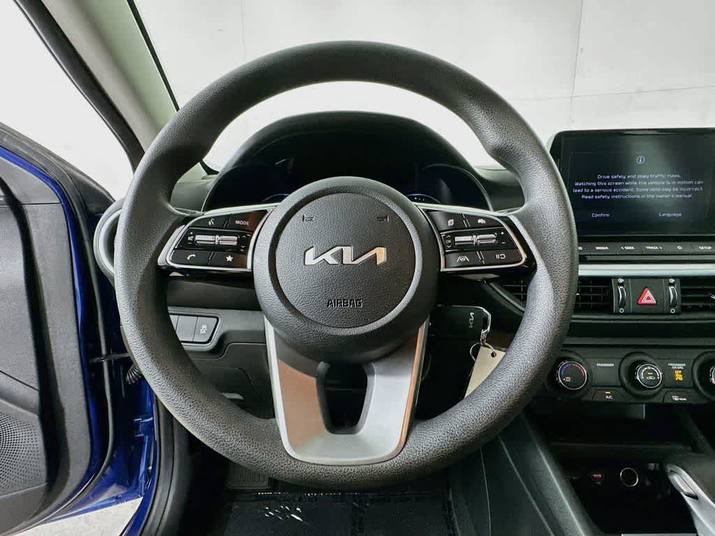 Used 2023 Kia Forte LXS FWD image 15