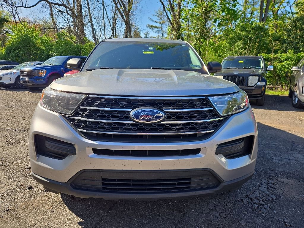 Certified 2020 Ford Explorer XLT w/ Class III Trailer Tow Package AWD/4WD image 2