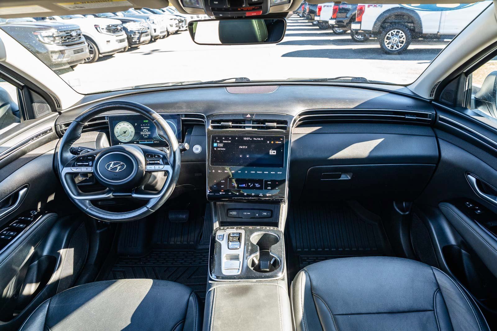 Used 2024 Hyundai Tucson Limited image 24