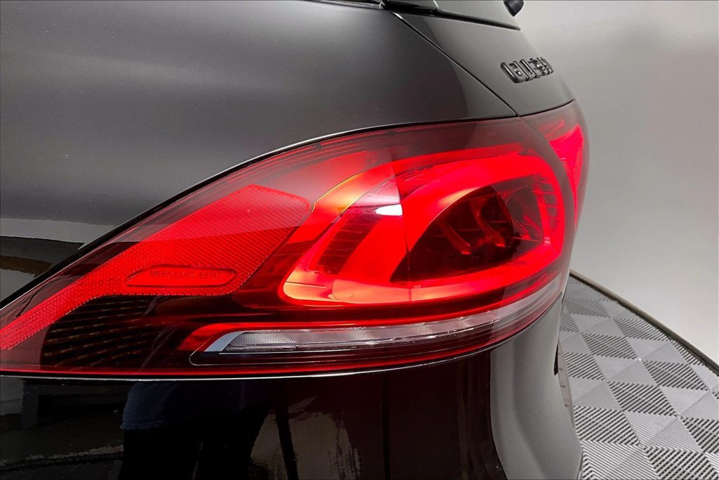 Used 2022 Mercedes-Benz GLE 350 w/ Premium Package image 29