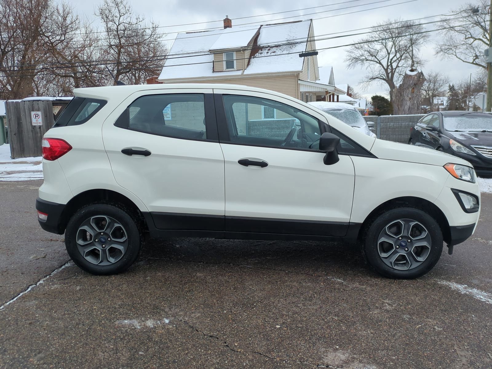Certified 2021 Ford EcoSport S image 17