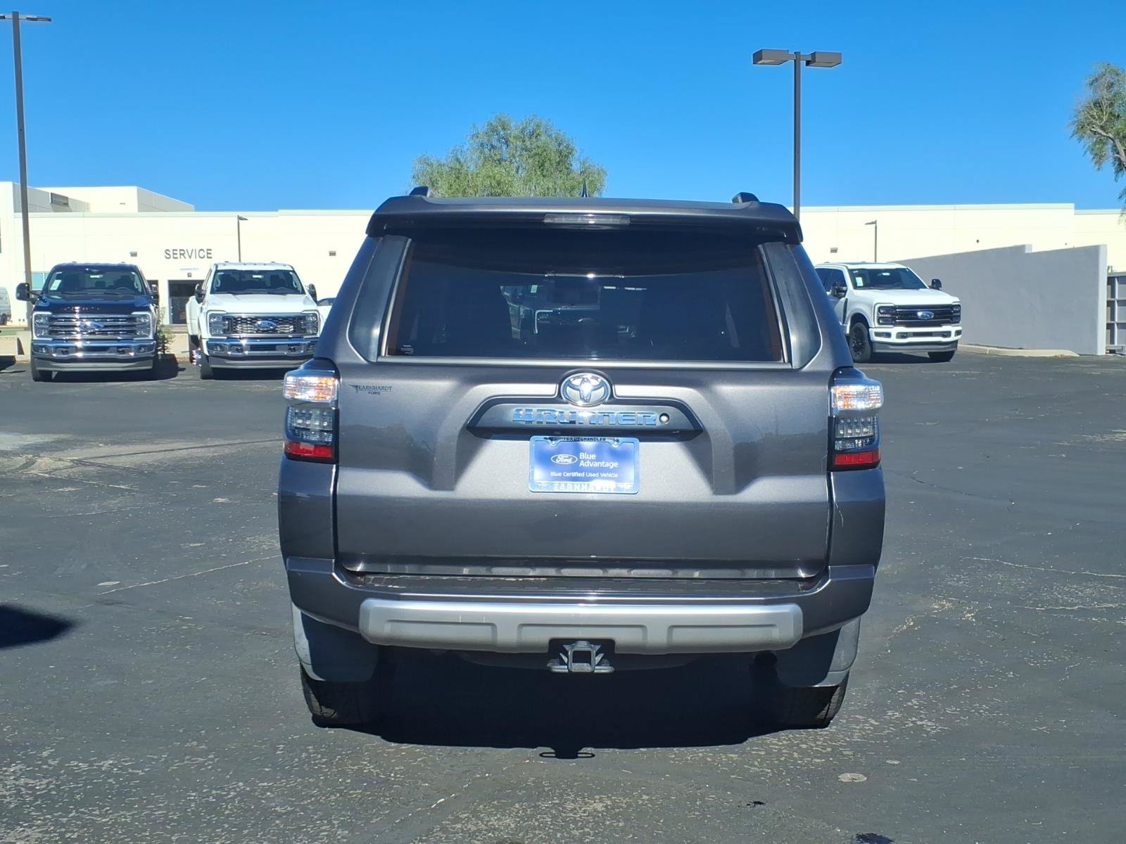 Used 2018 Toyota 4Runner TRD Off-Road AWD/4WD image 4