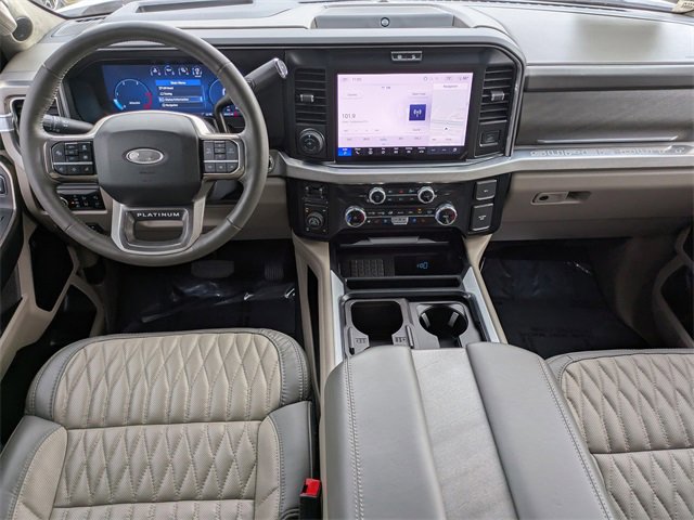 Certified 2025 Ford F350 Platinum w/ Platinum Plus Package image 15