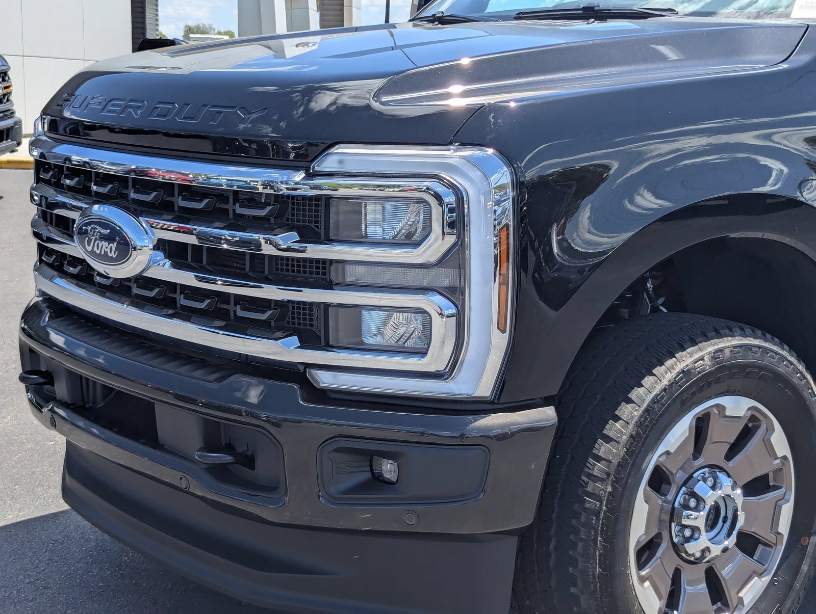 Certified 2025 Ford F250 King Ranch AWD/4WD image 11