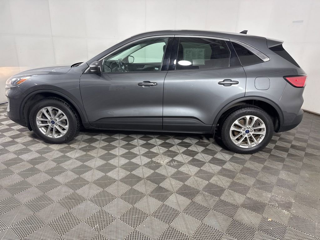 Certified 2022 Ford Escape SE w/ Cold Weather Package image 6