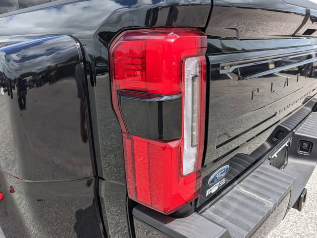 Certified 2026 Ford F450 Platinum w/ FX4 Off-Road Package AWD/4WD image 11