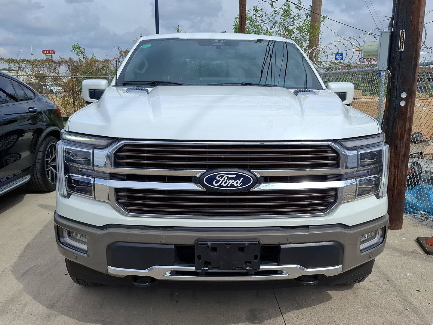 Certified 2025 Ford F150 King Ranch w/ FX4 Off-Road Package AWD/4WD image 25