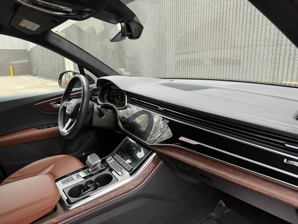 Used 2025 Audi Q7 3.0T Premium Plus image 29