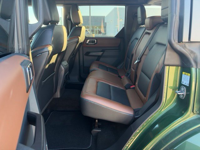 Certified 2024 Ford Bronco Outer Banks AWD/4WD image 6