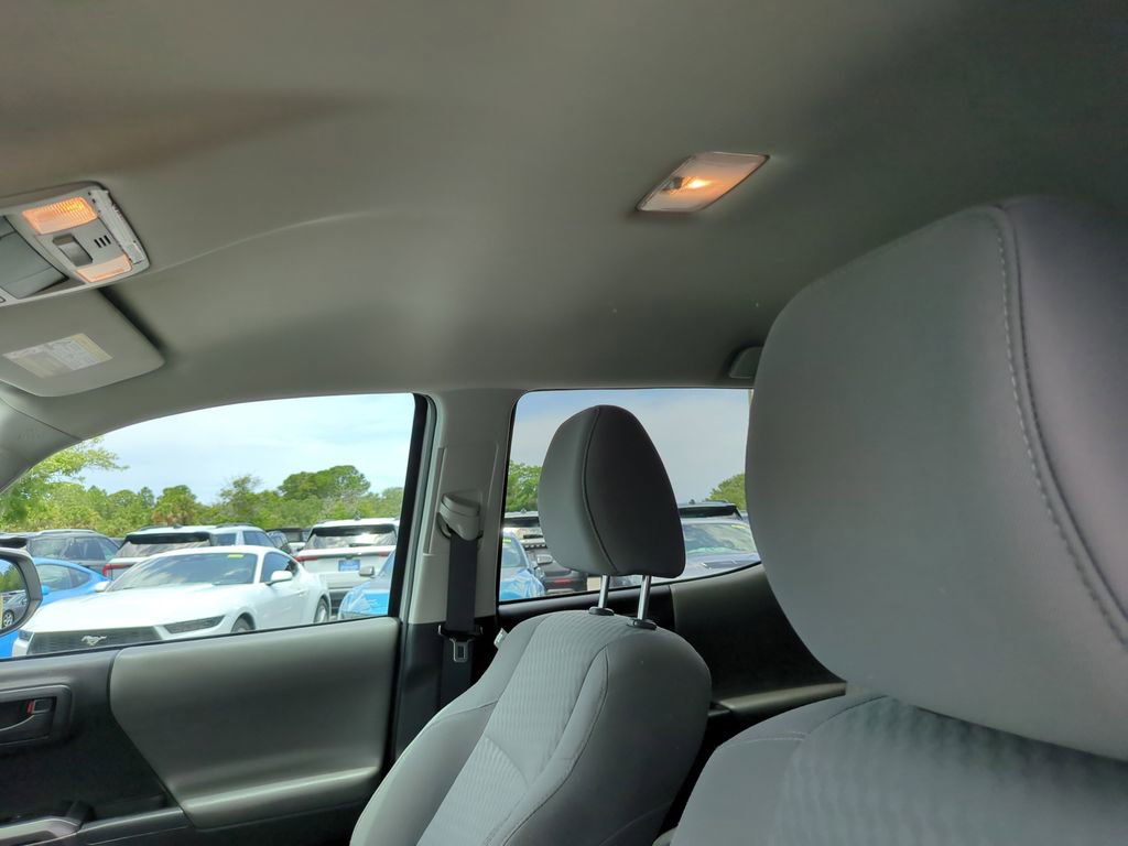 Used 2021 Toyota Tacoma SR5 RWD image 23