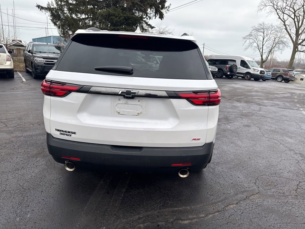 Used 2023 Chevrolet Traverse RS w/ LPO, Floor Liner Package image 4