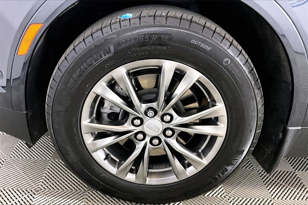 Used 2023 Cadillac XT5 Premium Luxury w/ Technology Package image 7