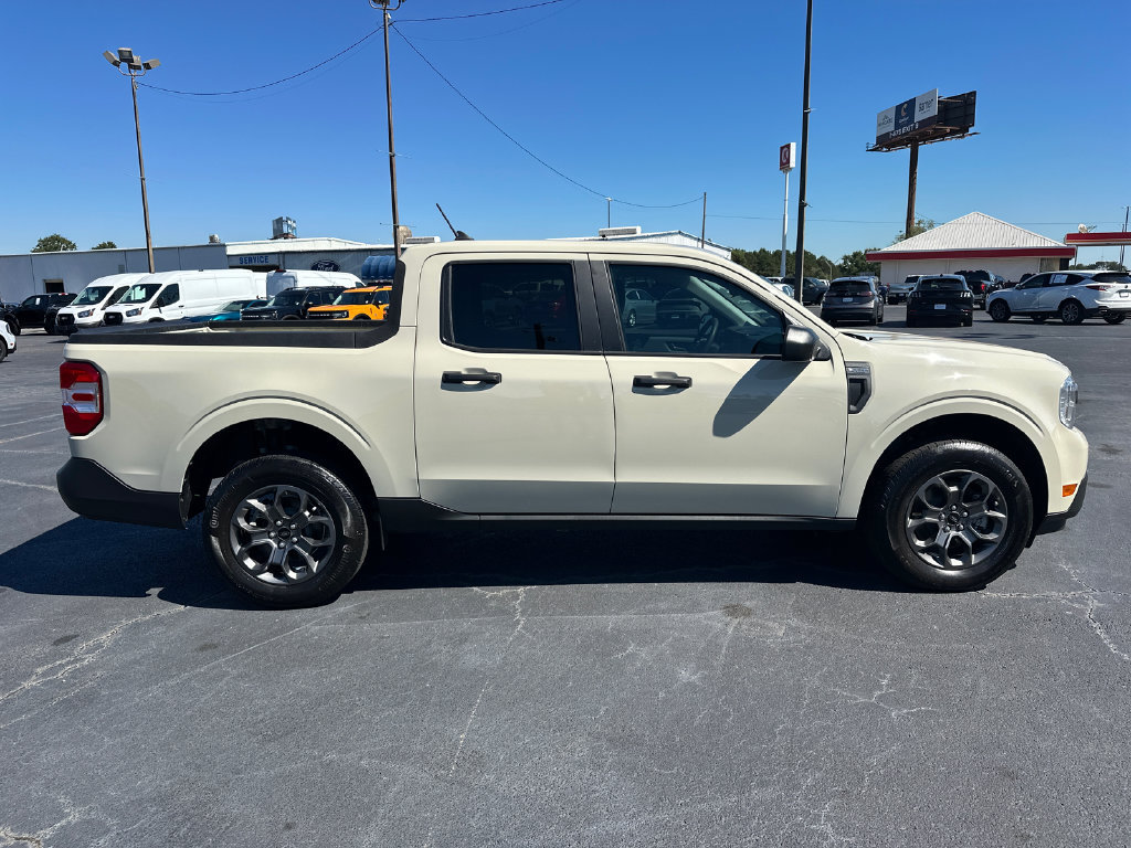 Certified 2024 Ford Maverick XLT FWD image 8
