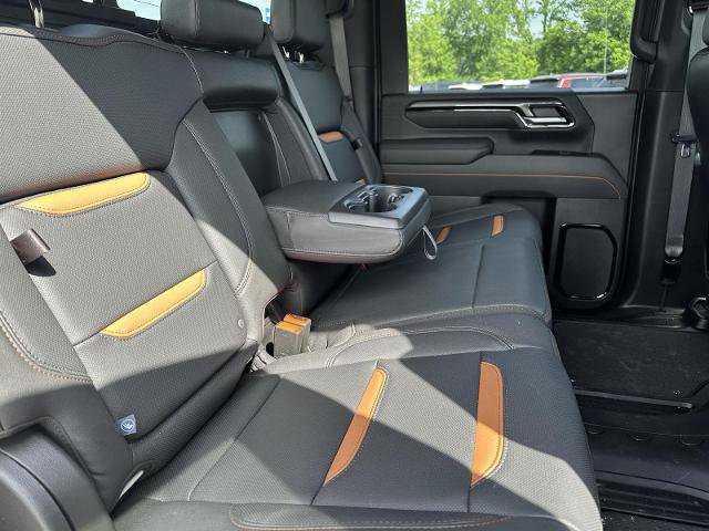 Used 2026 GMC Sierra 2500 AT4 w/ AT4 Premium Plus Package AWD/4WD image 17