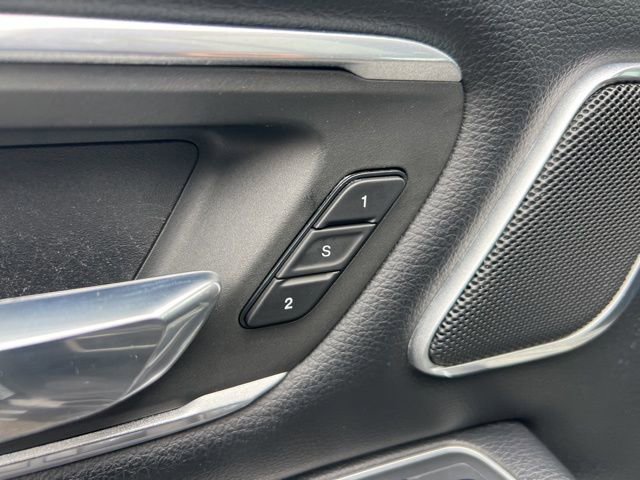 Used 2021 RAM 1500 Laramie image 9